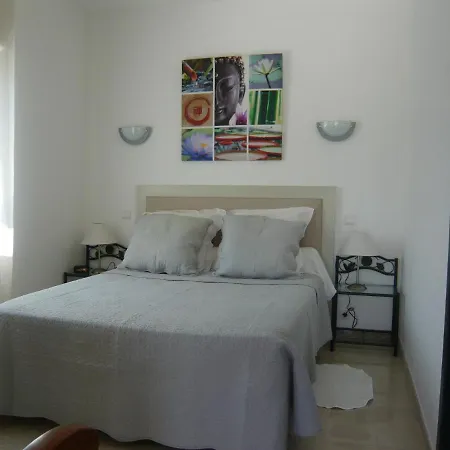 Locations Des Alpilles * Saint-Remy-de-Provence