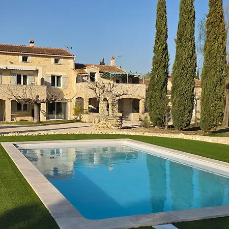 Locations Des Alpilles Saint-Remy-de-Provence