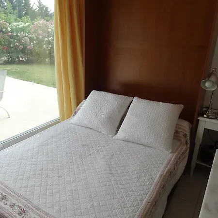 Apartment Locations Des Alpilles *