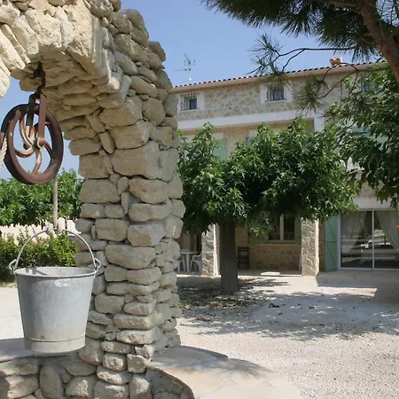 Apartment Locations Des Alpilles *