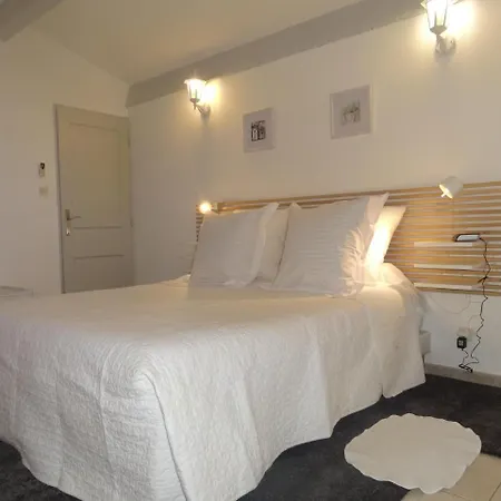 Locations Des Alpilles *