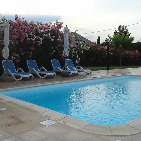 Apartment Locations Des Alpilles *